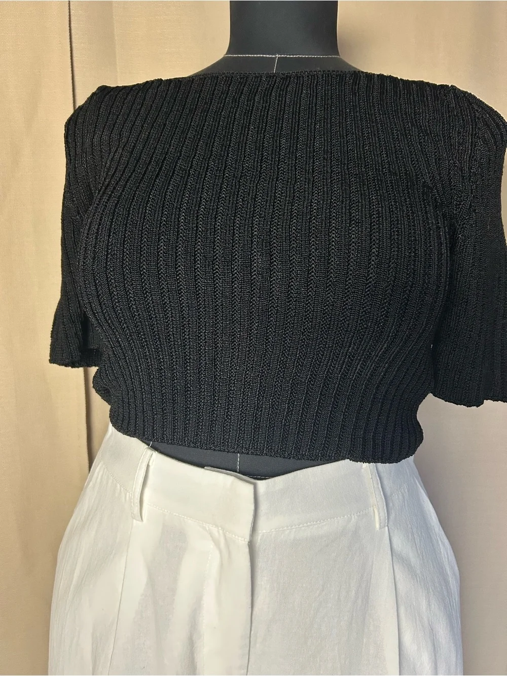 Free People Black Ribbed Knit Cropped Top - Women's NWOT
